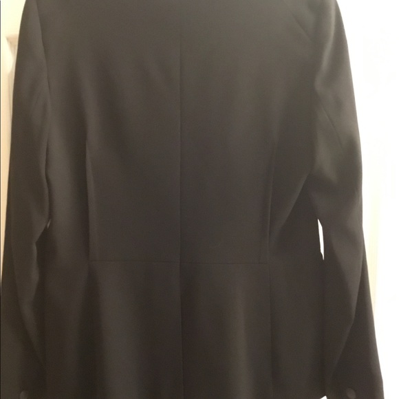 New - Picture 4 of 8